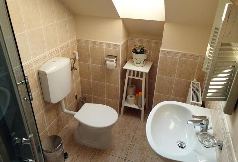 Пансион Fogadó A Suttogóhoz