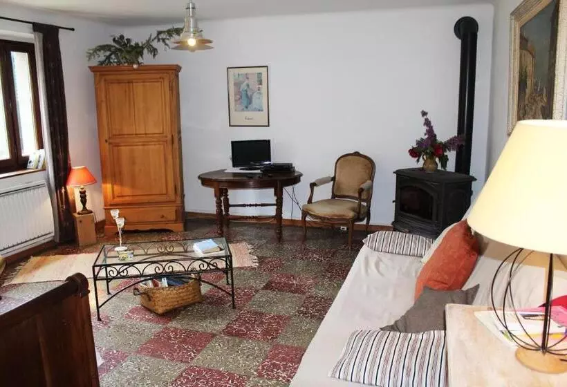 ペンション Gîte Belle Valette