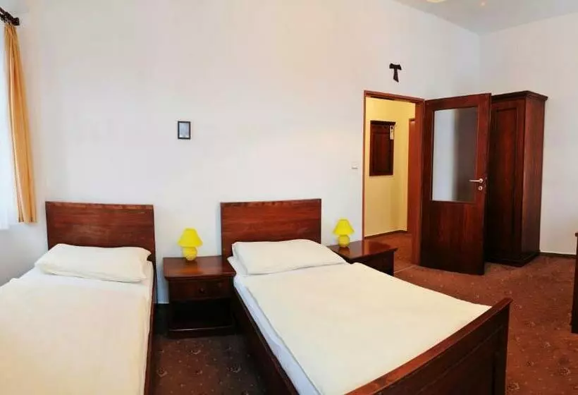 Majatalo Klášter Hejnice   Vzdělávací, Konferenční A Poutní Dům