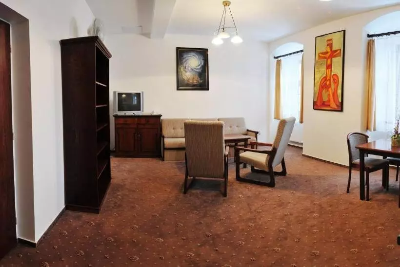 Majatalo Klášter Hejnice   Vzdělávací, Konferenční A Poutní Dům