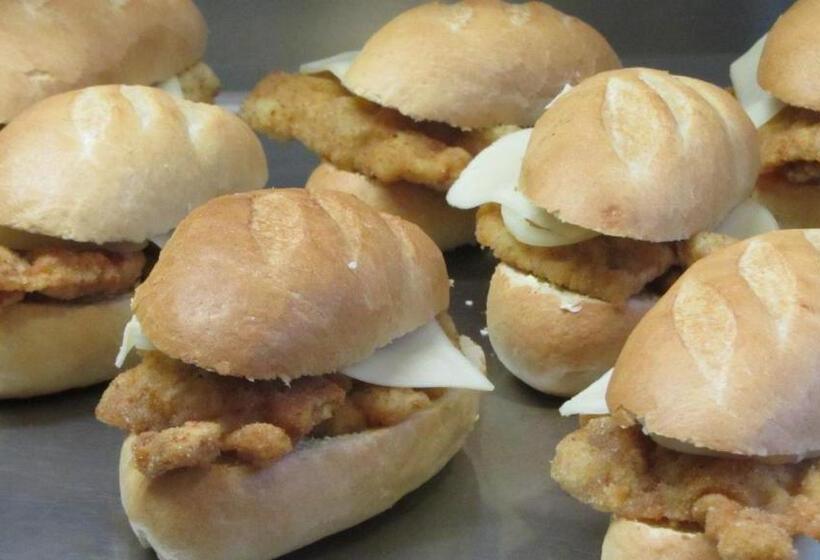 Пансион Kultúrélet Vendégháza