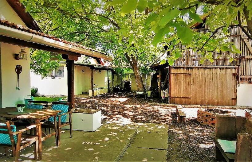 Пансион Kultúrélet Vendégháza