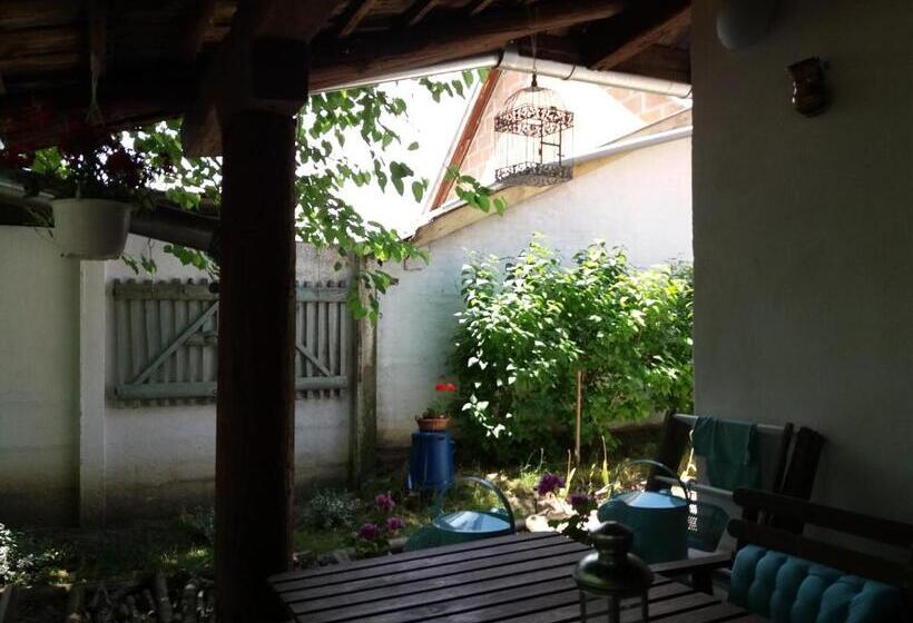 Пансион Kultúrélet Vendégháza