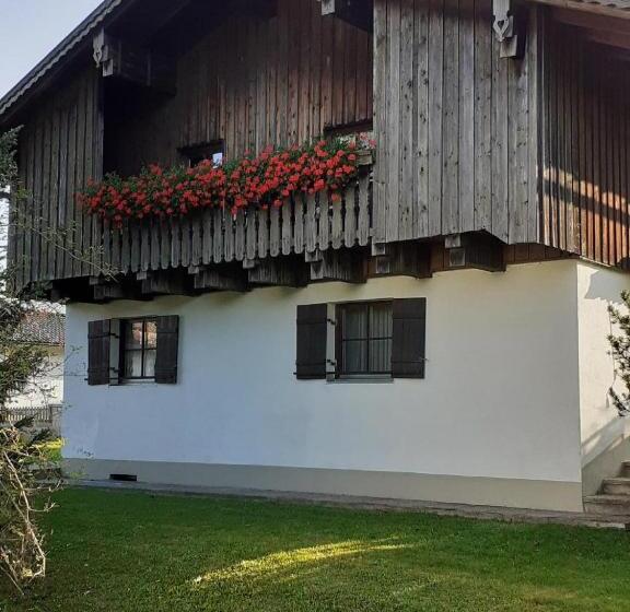 Pension & Fewos Fuchs