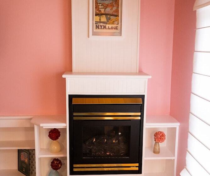 Garden Grove Inn Bed And Breakfast