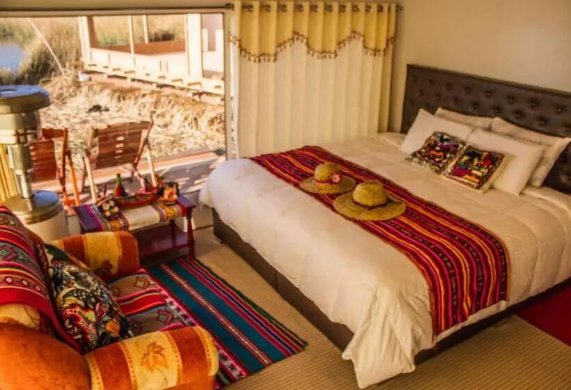 ホテル Luz Del Titicaca Lodge