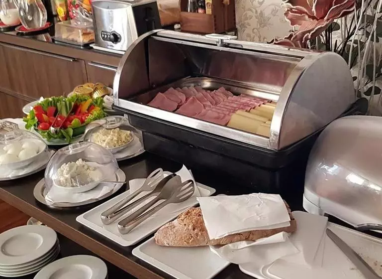 Restaurace A Hotel Amerika