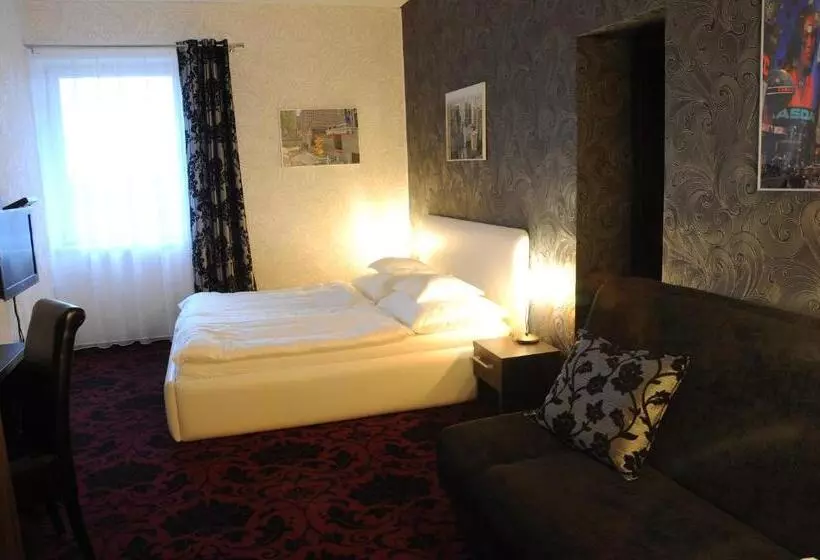 Restaurace A Hotel Amerika