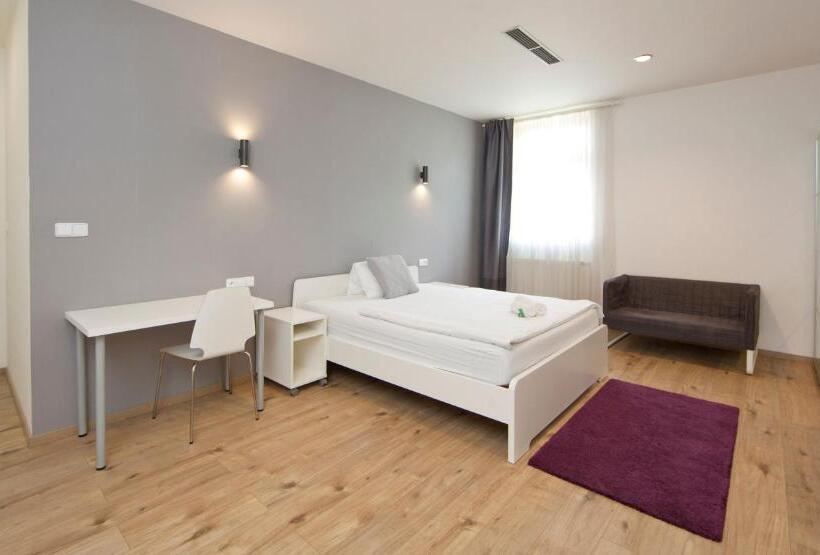 Rozmaryn Rooms & Apartments