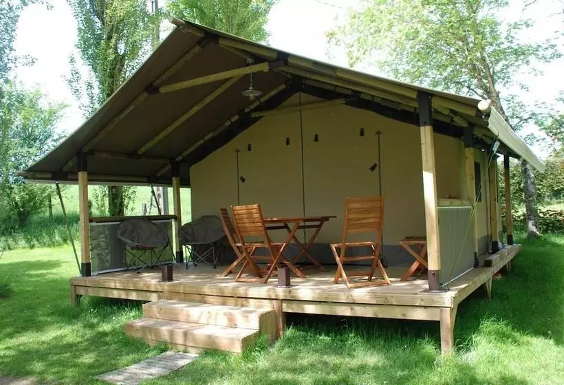 Hotelli Camping Les Tournesols
