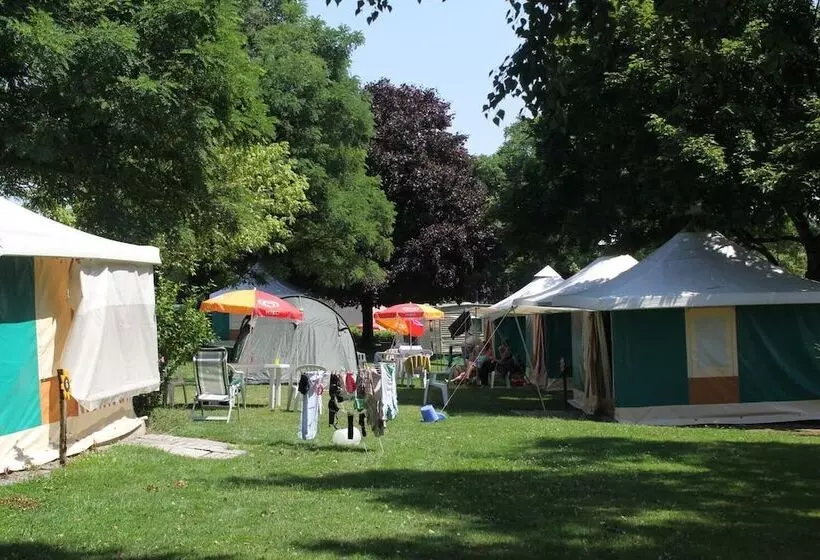 Hotelli Camping Les Tournesols