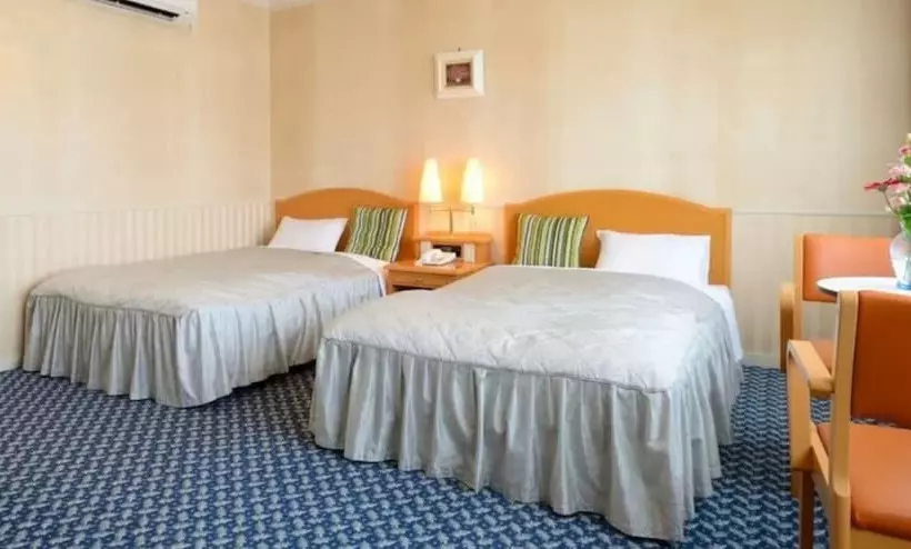 Hotelli Grand Plaza Urashima