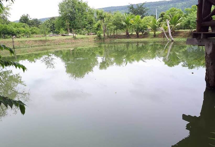 호텔 Phutawan Resort Nong Bua Lam Phu