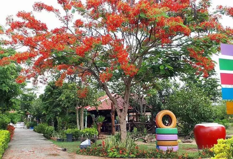 ホテル Phutawan Resort  Nong Bua Lam Phu