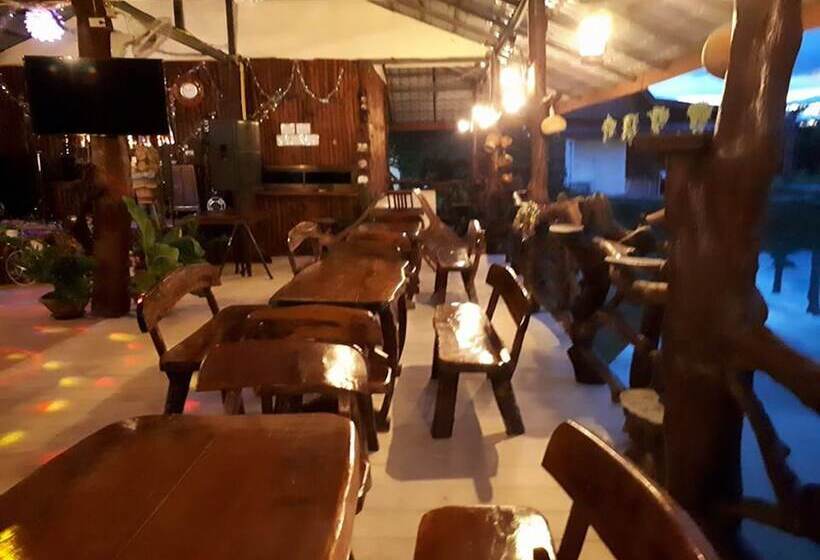 호텔 Phutawan Resort Nong Bua Lam Phu