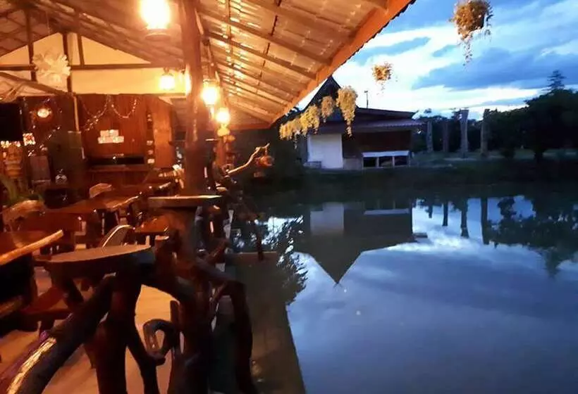ホテル Phutawan Resort  Nong Bua Lam Phu