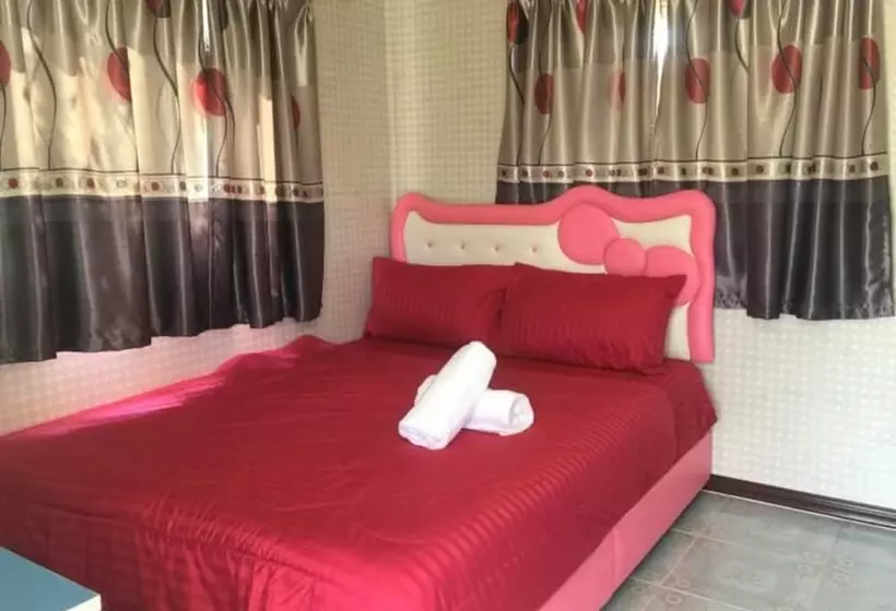 ホテル Phutawan Resort  Nong Bua Lam Phu