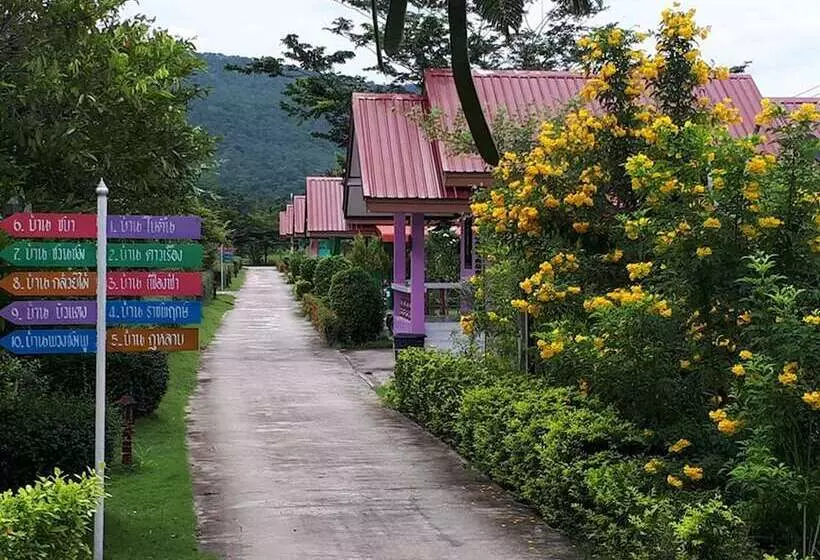 ホテル Phutawan Resort  Nong Bua Lam Phu