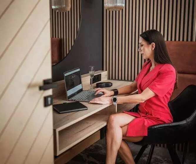 Bajka Hotel & Resort