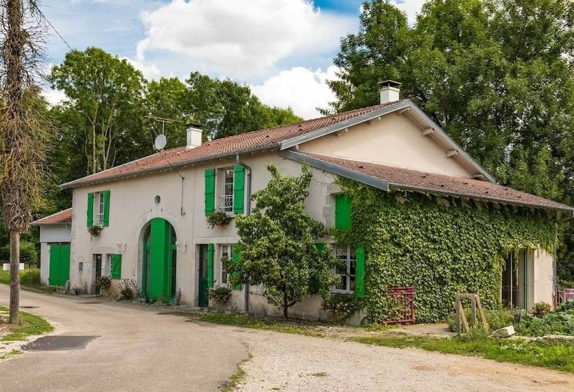 Bed and Breakfast Bienvenue Au Pays De Jeanne