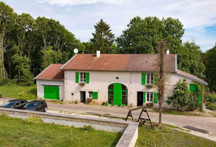 Bed and Breakfast Bienvenue Au Pays De Jeanne