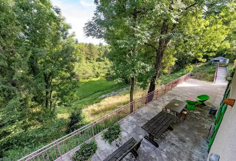 Aamiaismajoitus (B&B) Bienvenue Au Pays De Jeanne