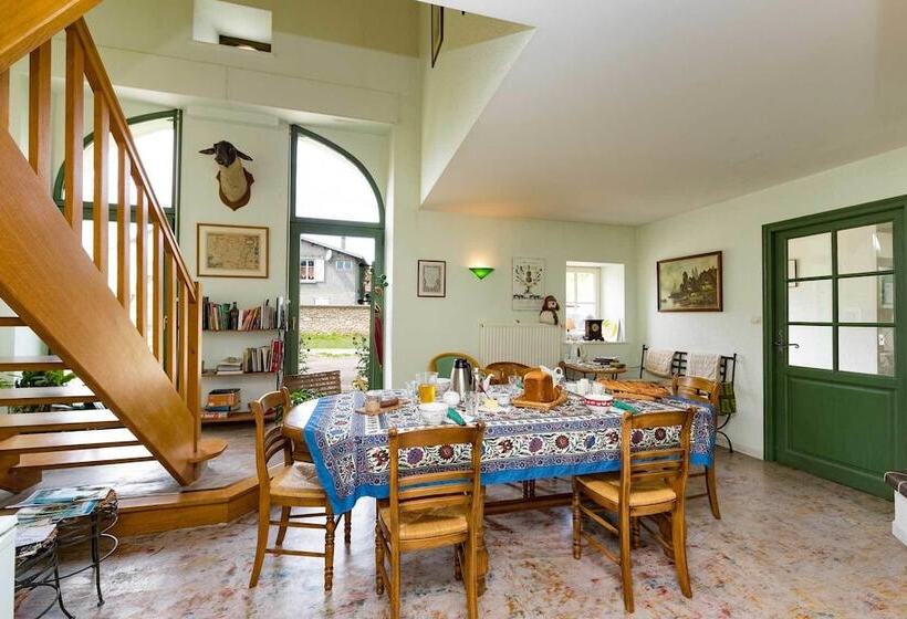 Bed and Breakfast Bienvenue Au Pays De Jeanne