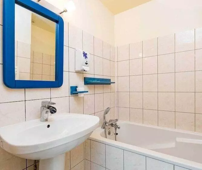 Aamiaismajoitus (B&B) Bienvenue Au Pays De Jeanne