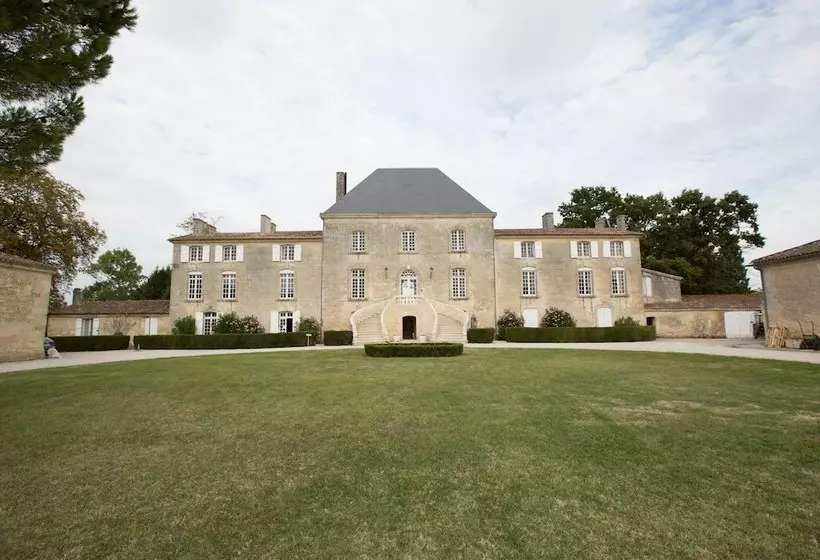 Aamiaismajoitus (B&B) Château Des Arras