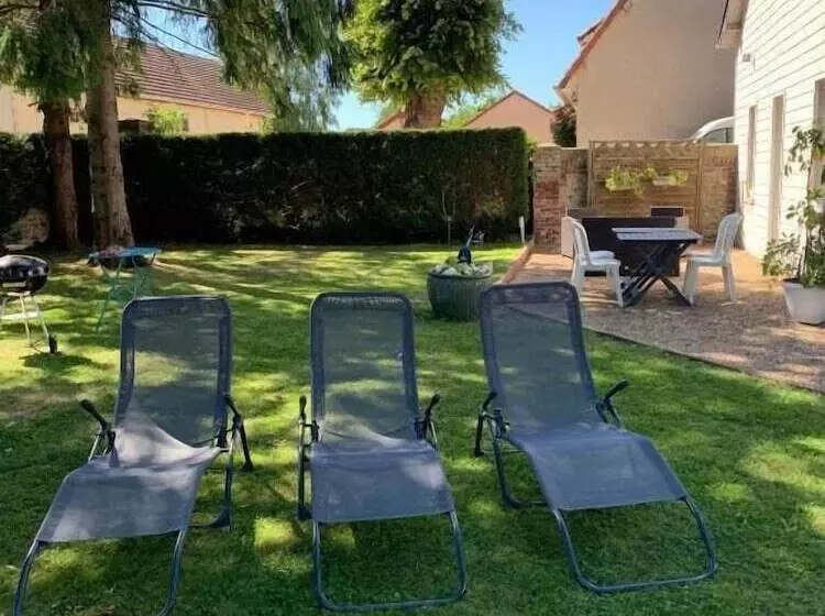 Aamiaismajoitus (B&B) Le Petit Manoir