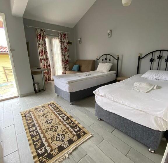 בית מלון כפרי Eman Termal