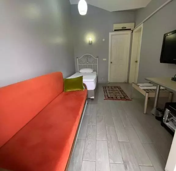 ホテル Eman Termal