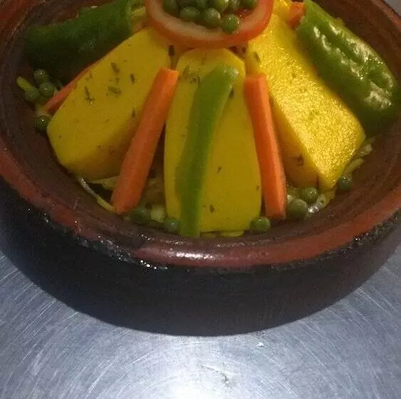 مسافرخانه Maison D Out Parc Akchour