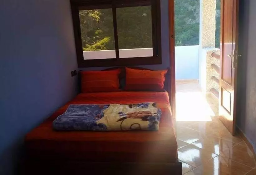 مسافرخانه Maison D Out Parc Akchour