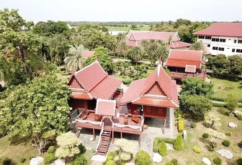 Hotelli Baan Thai Resort