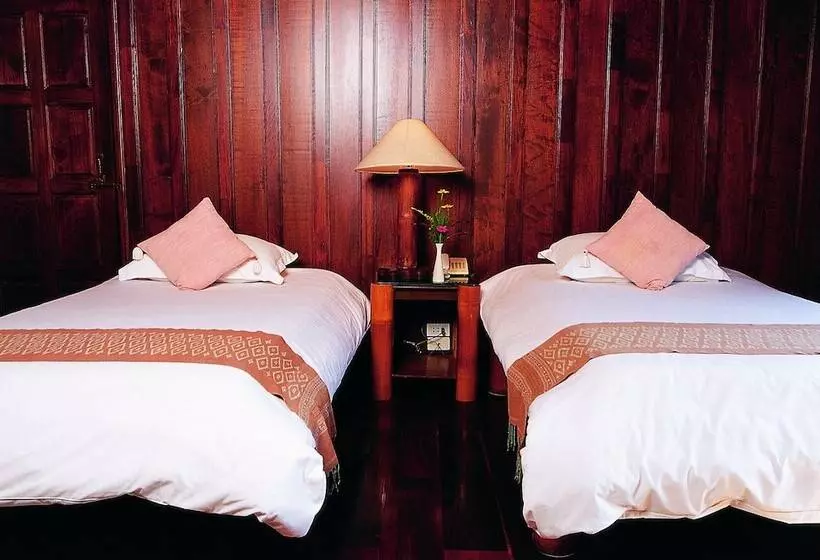 Hotelli Baan Thai Resort