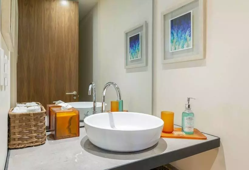 Hotelli Casa Alebrije 2 Br At Attha Cenote