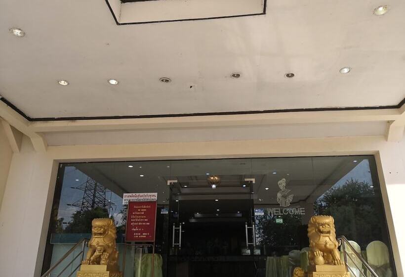 호텔 Cl Garden Inn