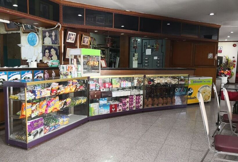 호텔 Cl Garden Inn