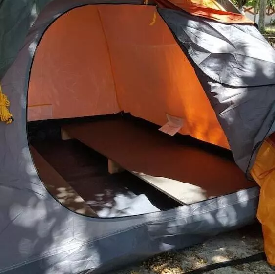 ホテル Dama Kamp Alani