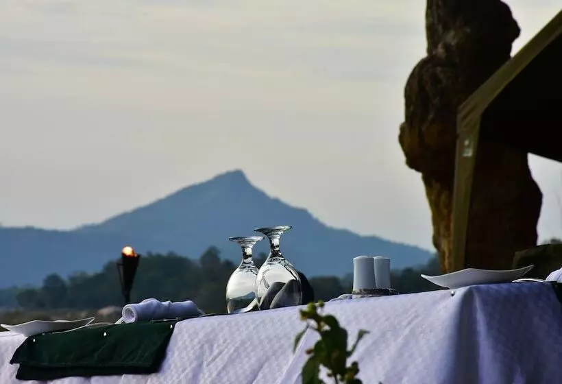 Hotelli Explorer By Eco Team  Gal Oya National Park