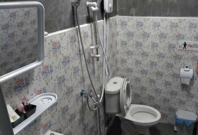 호텔 Kiangchai Resort