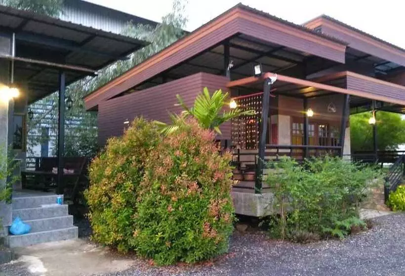 Hotelli Kiangchai Resort