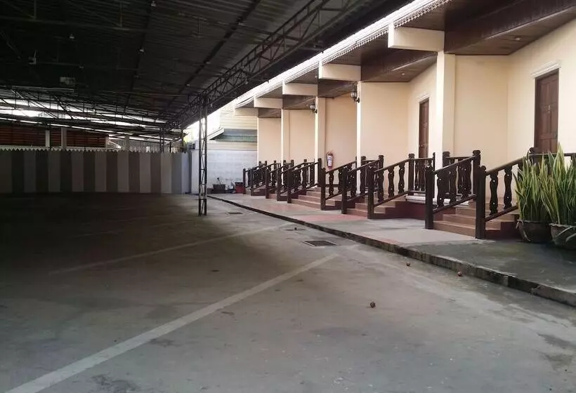 Hotelli Laksana Boutique