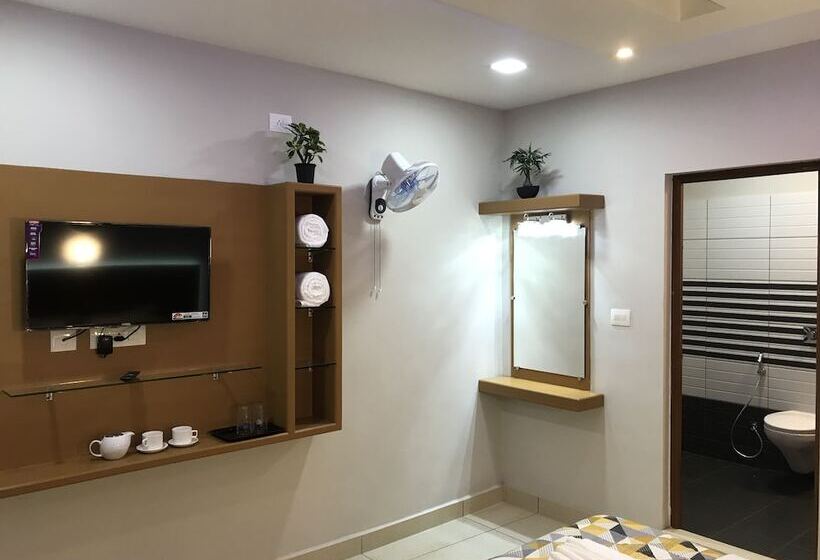 فندق Mehakira Holiday Inn