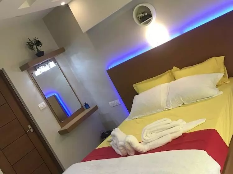 Hotelli Mehakira Holiday Inn