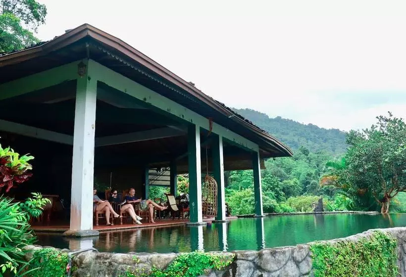 Hotelli Paradise Eco Garden