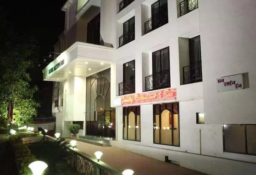 Hotelli Sunshine Inn