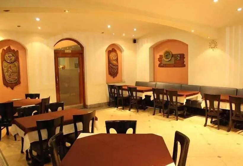 Hotelli Sunshine Inn