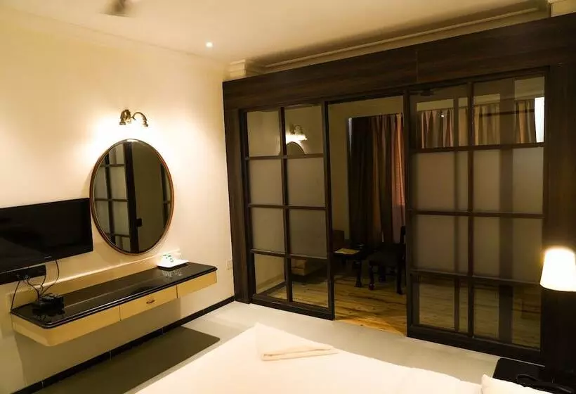 Hotelli Sunshine Inn
